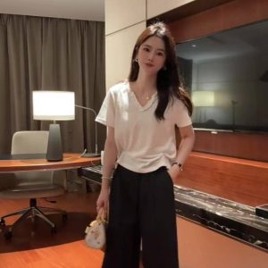 Snowflake Cotton Summer Ruffle V-Neck Slimming Short-Sleeve T-Shirt and Simple Elastic Waist Casual Pants Set
