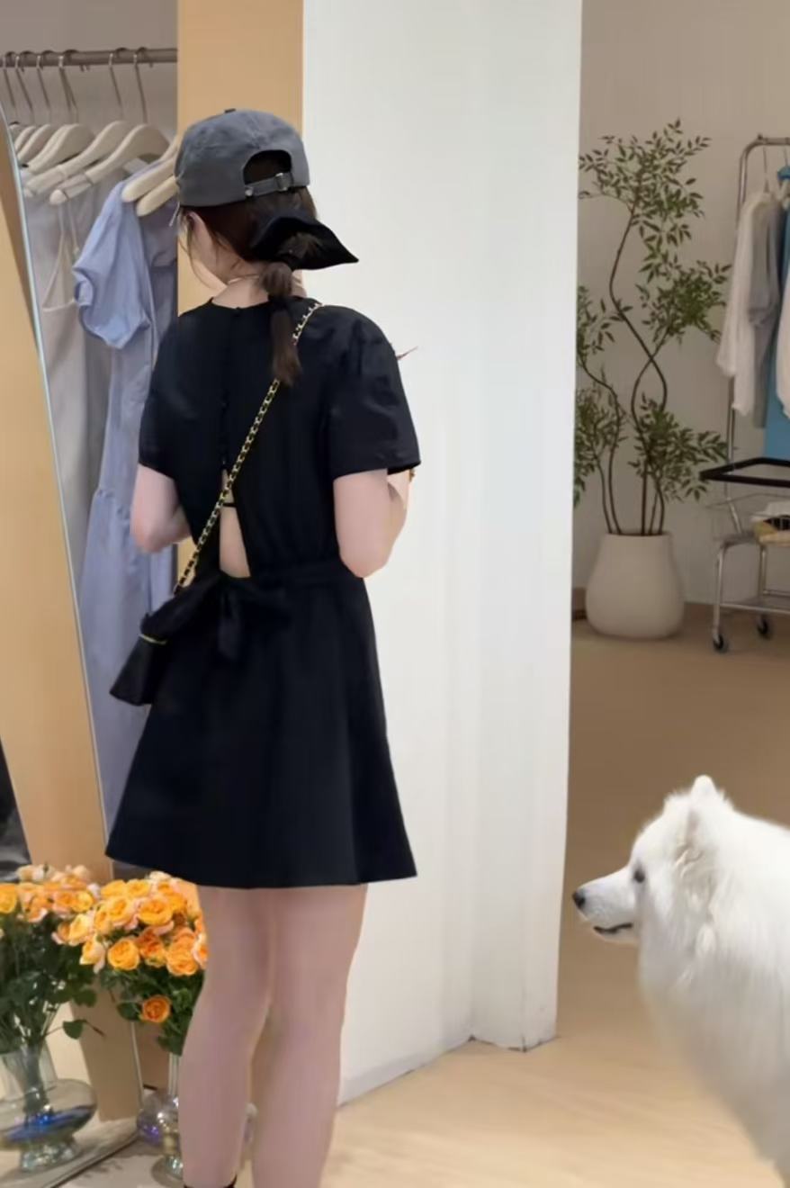 Trendy Back-Tie Design Dress - Image 3