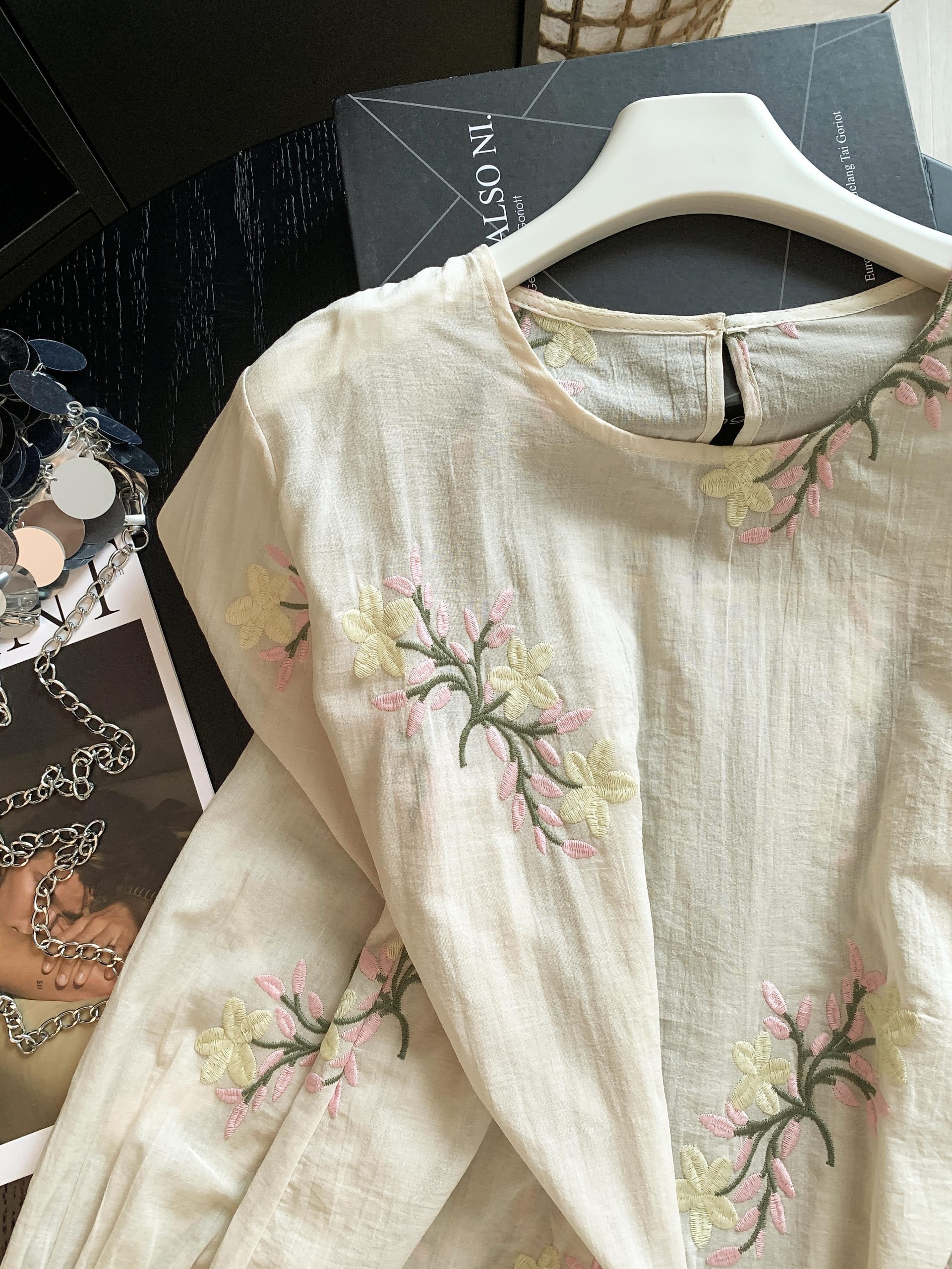 Embroidered Ramie Shirt Women's Vacation Loose Slimming Lightweight Sun Protection Top - Image 4